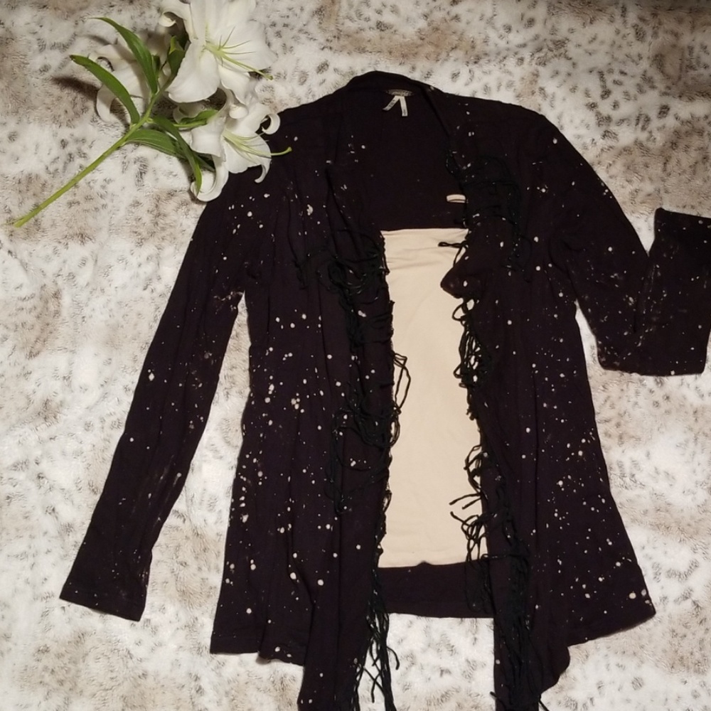Gimmicks Cardigan